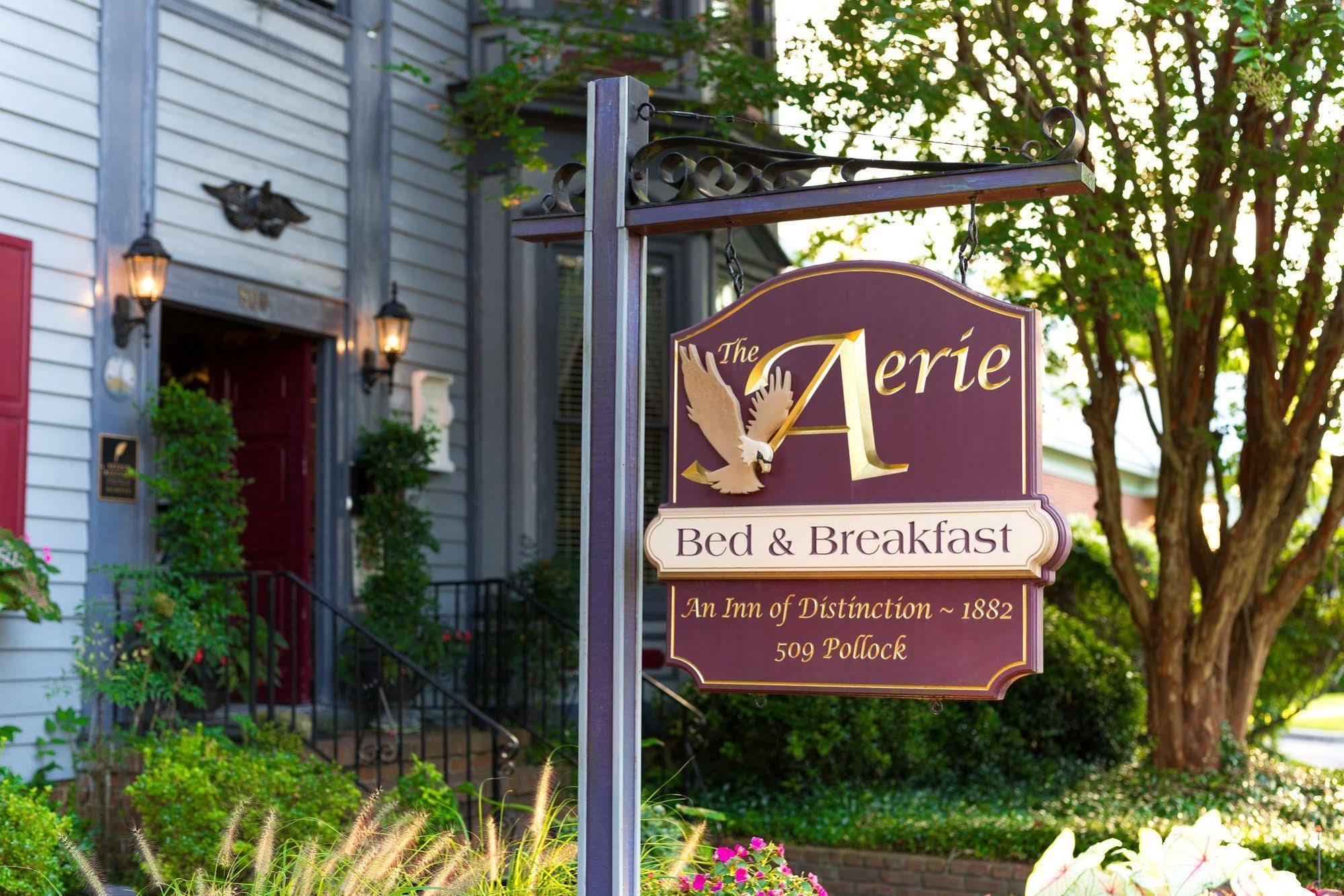 The Aerie Bed & Breakfast New Bern Bagian luar foto