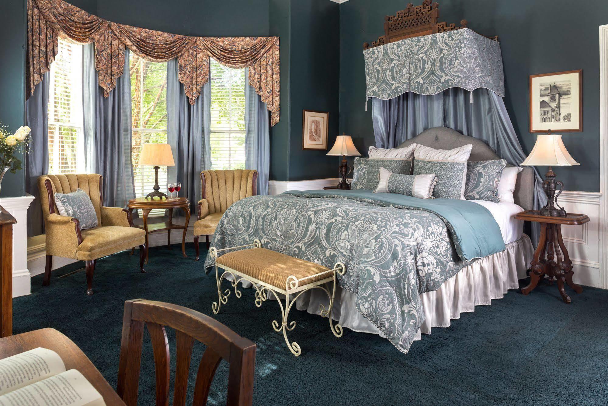 The Aerie Bed & Breakfast New Bern Bagian luar foto