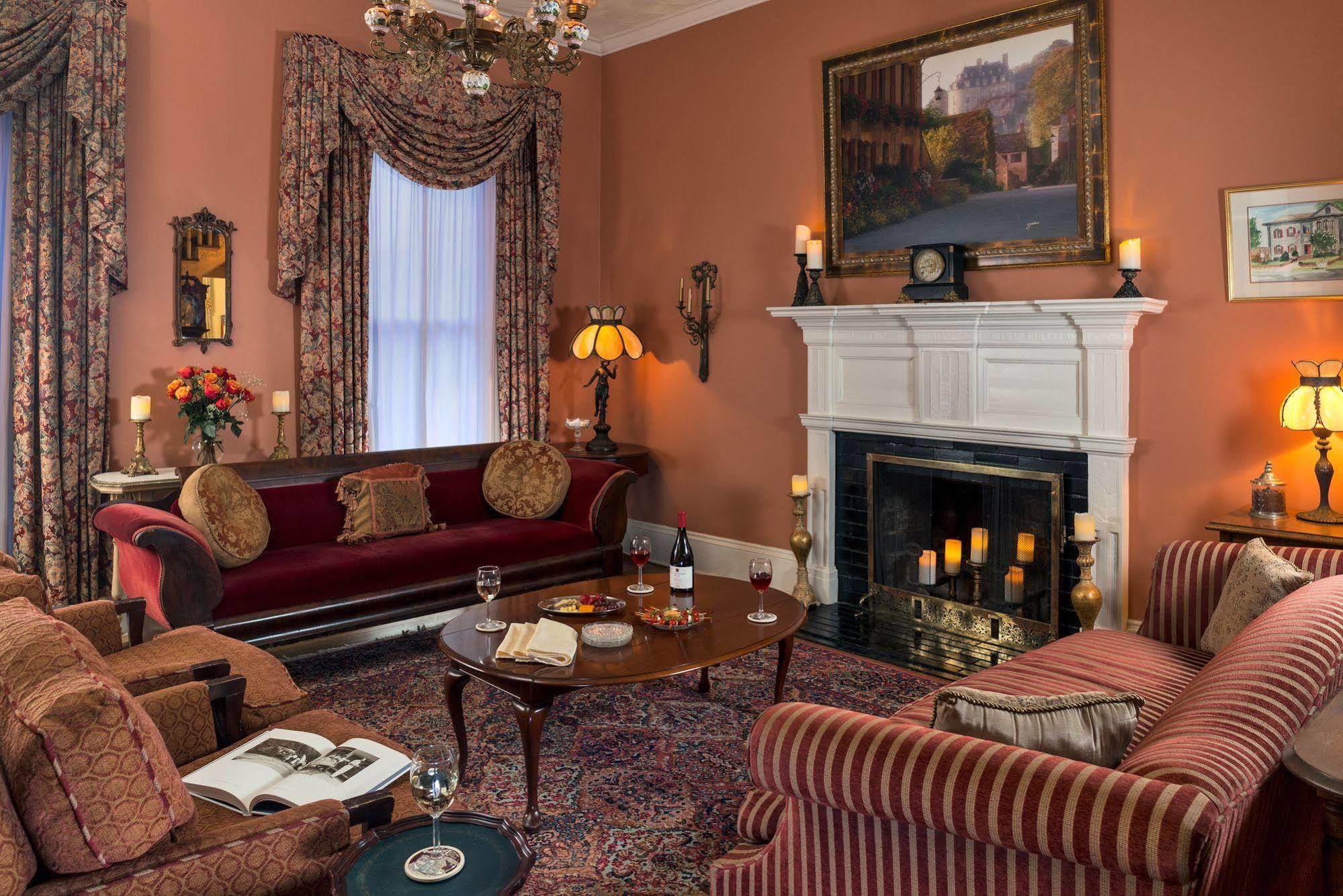 The Aerie Bed & Breakfast New Bern Bagian luar foto