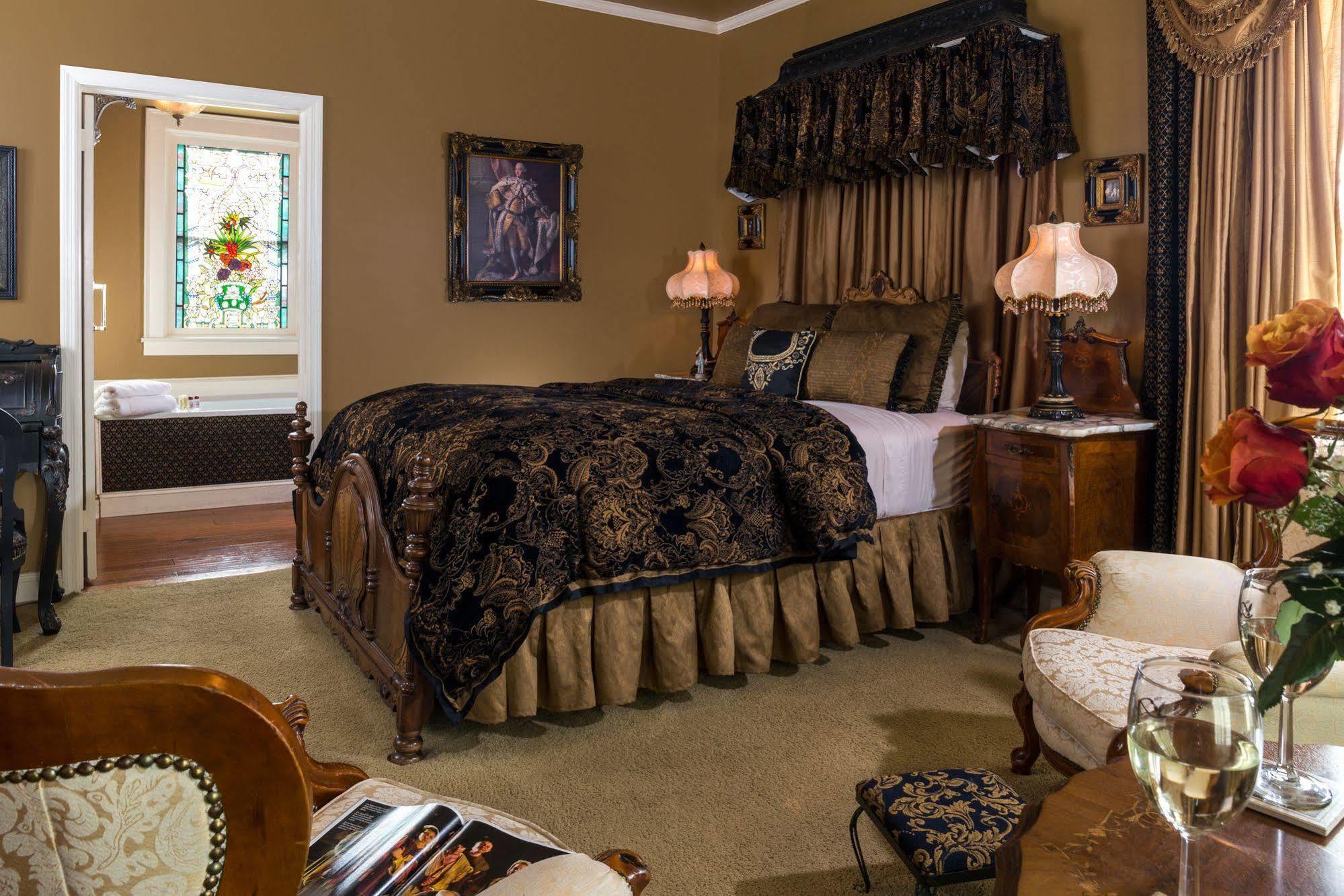 The Aerie Bed & Breakfast New Bern Bagian luar foto